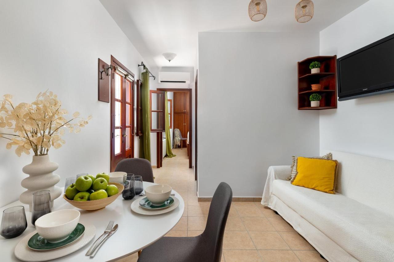 Luxury Belfry Apartment Líndos